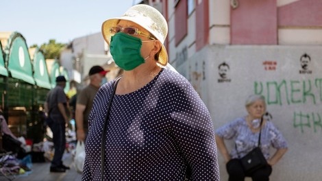 V Bosni in Hercegovini 398 na novo okuženih, v Srbiji 255