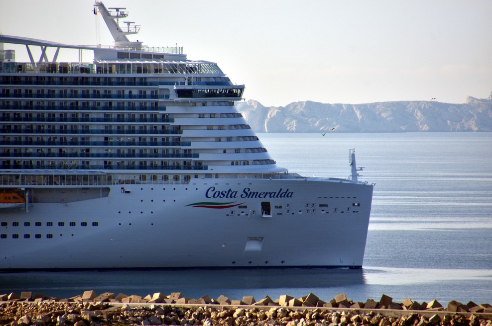 Francoski potniki vložili skupinsko tožbo proti družbi Costa Cruises (foto: Profimedia)