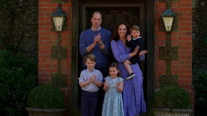 Fotografije koče, v kateri počitnikujeta vojvodinja Kate in princ William! (foto: Profimedia)