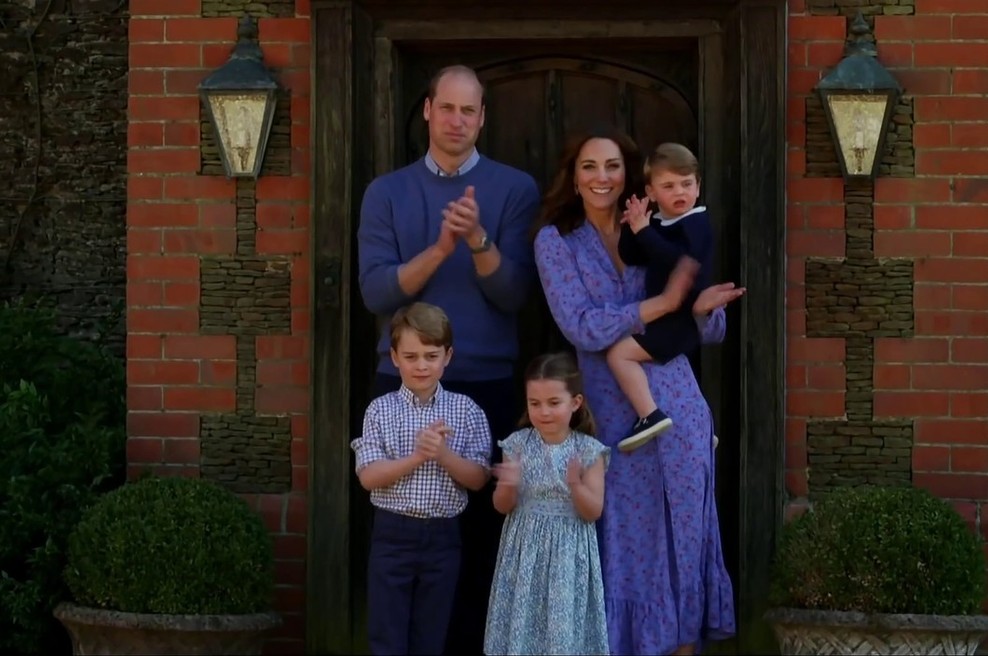 Fotografije koče, v kateri počitnikujeta vojvodinja Kate in princ William! (foto: Profimedia)