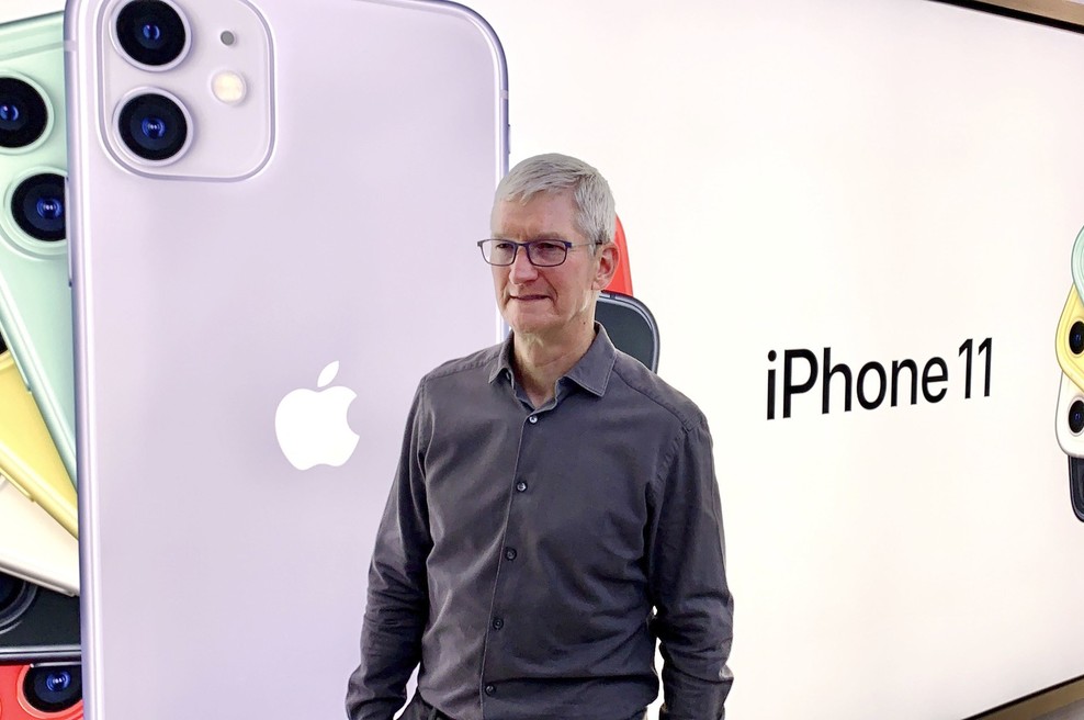 Prvi mož ameriškega tehnološkega podjetja Apple Tim Cook se je pridružil klubu milijarderjev (foto: Profimedia)