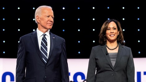 Biden za svojo podpredsedniško kandidatko izbral temnopolto Kamale Harris