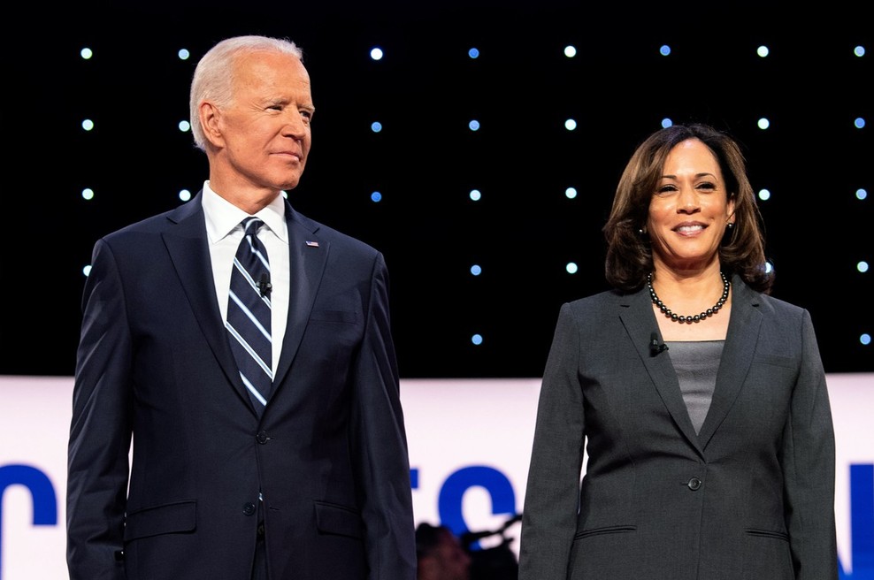 Biden za svojo podpredsedniško kandidatko izbral temnopolto Kamale Harris (foto: Profimedia)