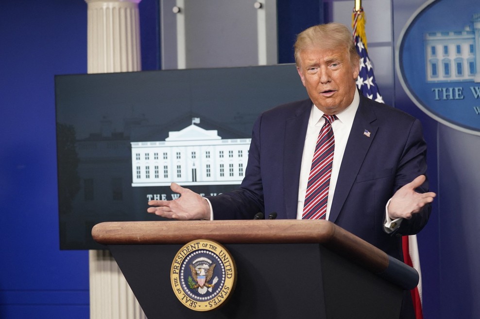 V ZDA bodo zaradi nezadovoljstva Donalda Trumpa spremenili pravilnik o prhah (foto: Profimedia)