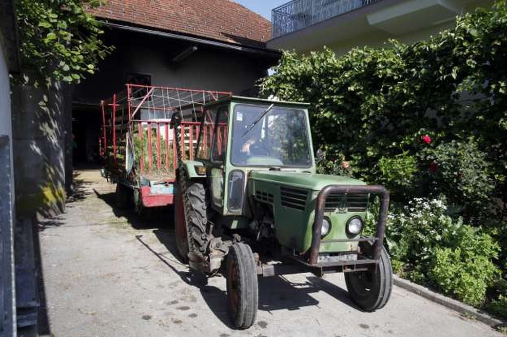 Na območju Škofljice so zaradi poškodovane plinske napeljave evakuirali okoli 30 oseb (foto: Tina Kosec/STA)
