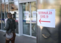 Gneča pri vstopni točki za PCR-testiranje na parkirišču v Stanežičah