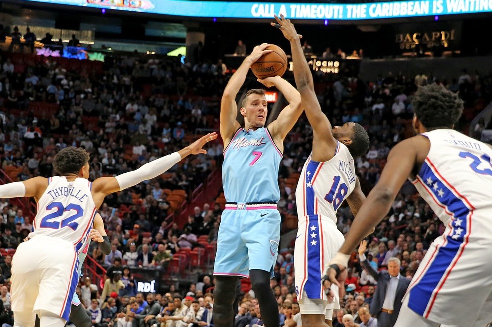 Dragić do tretje zmage, odločitev o Dončićevem nastopu tik pred tekmo (foto: profimedia)