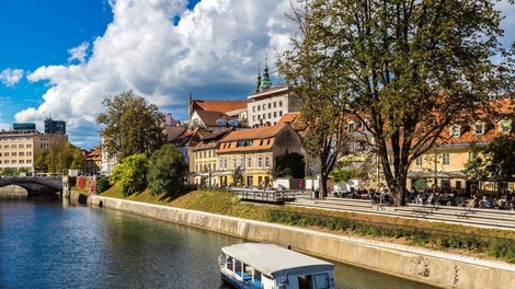 V Sloveniji v soboto dodatnih 34 okužb