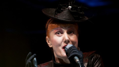 Josipa Lisac pri 71. letih objavila fotografijo v kopalkah in navdušila svoje sledilce