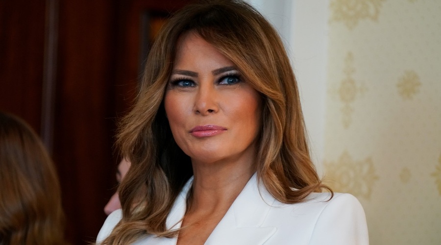 Na Twitterju se posmehujejo Melanii Trump: »To ni vrt! To je pokopališče!« (foto: profimedia)