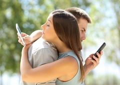 Mladi iz generacije Z se ’ustrašijo’ spletne komunikacije, ki se konča s PIKO!
