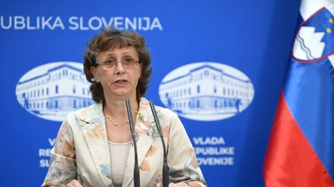 Nuška Čakš Jager: Beležimo visok porast okužb, ki se razvijejo pri ljudeh v karanteni