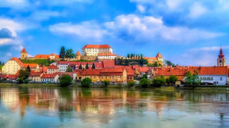 Na Ptuju se bodo začeli Dnevi poezije in vina