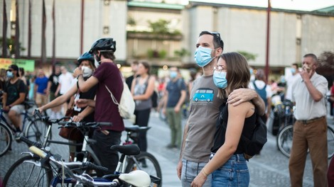 Tema 19. petkovega protesta okoljska tematika in minister Vizjak