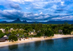 Po izlitju nafte z nasedle ladje je izginila idilična podoba Mauritiusa