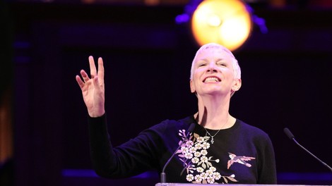 Annie Lennox navdušena nad prvo reakcijo YouTuberjev ob poslušanju Sweet Dreams
