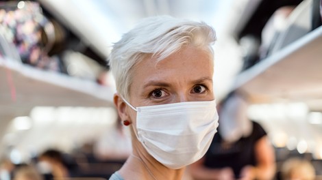 Inšpektorji, ki bodo preverjali uporabo mask, bodo aktivni tudi konec tedna