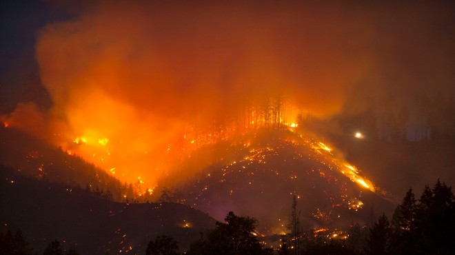 Ognjeni pekel, kakršnega na severozahodu ZDA ne pomnijo (foto: profimedia)