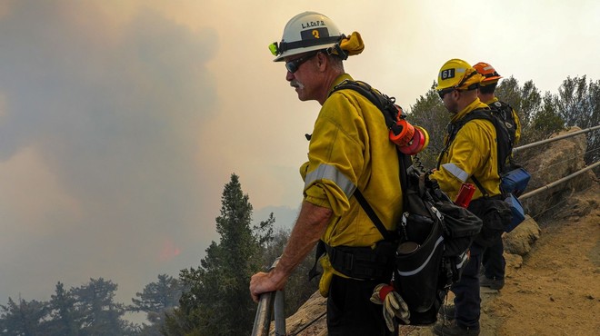 Požari v ZDA ne pojenjajo, gasilci pravijo, da česa takega še niso doživeli (foto: Profimedia)