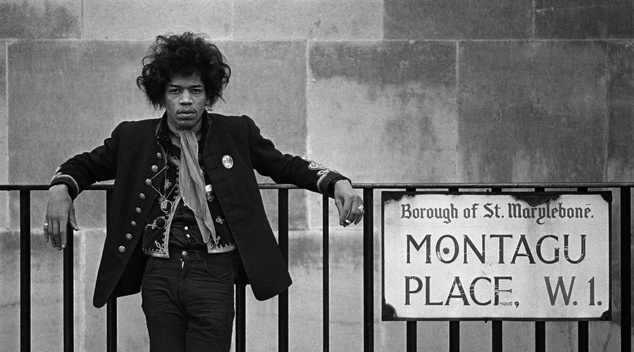 Pred 50 leti se je poslovil Jimi Hendrix, ki kljub kratki karieri velja za glasbeno ikono (foto: Profimedia)