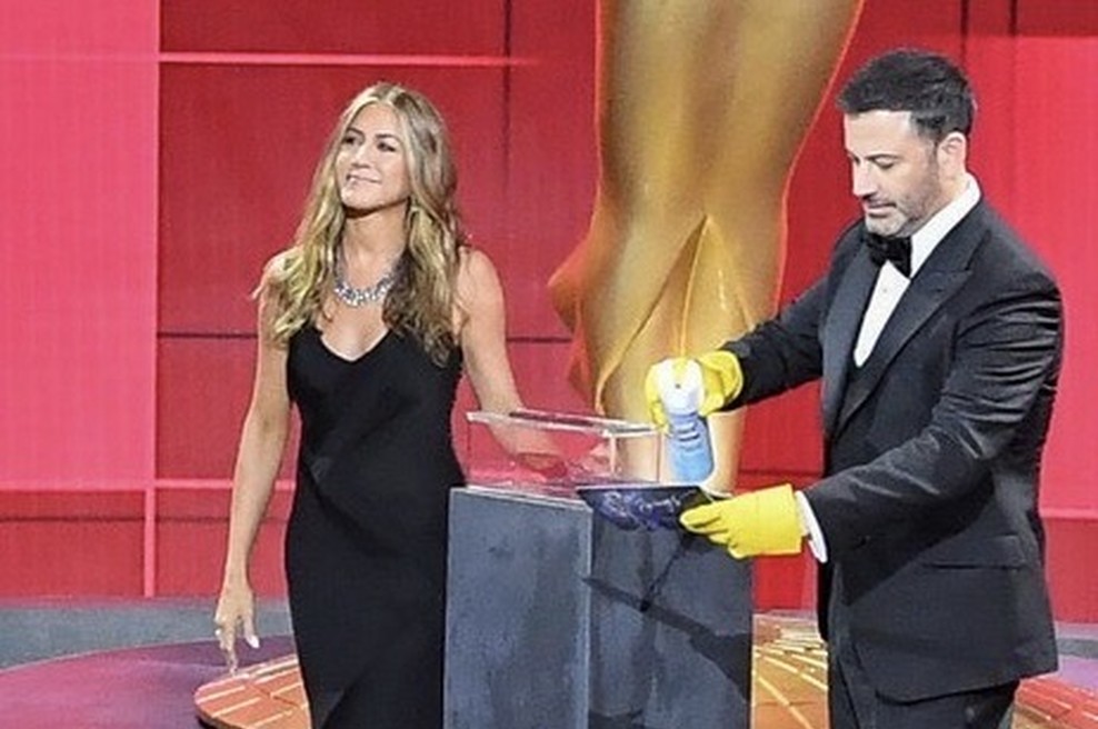 Zvezdnice naj bi na podelitvi nagrad emmy nosile pižame, a zgodilo se je tole (foto: Profimedia)