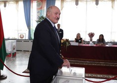 Lukašenko na skrivaj prisegel za šesti mandat