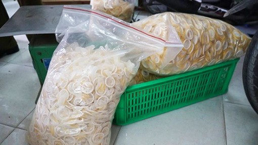 V Vietnamu prijeli skupino prodajalcev že uporabljenih kondomov