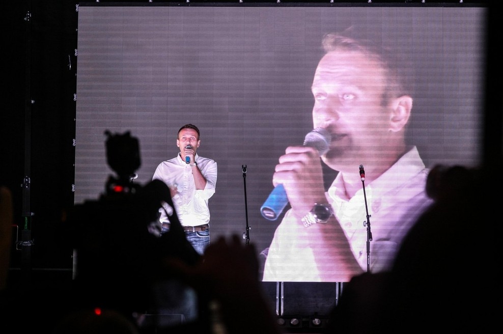 Fizioterapevt je Navalnemu svetoval veliko branja, pisanja in videoiger (foto: profimedia)
