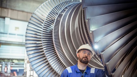 Mladi strokovnjaki poljudno o jedrski energiji in z njo povezanimi miti