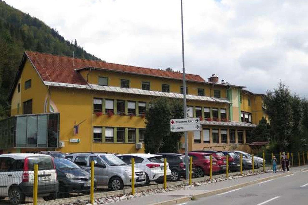 V CUDV Črna na Koroškem in Pegazovem domu v Rogaški Slatini porast števila okuženih (foto: Vesna Pušnik Brezovnik/STA)