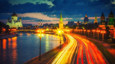 Ponovne okužbe s koronavirusom so REDKE: doslej potrdili le 10 primerov!