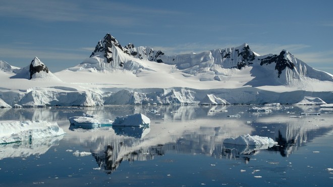 Količina ledu v Arktičnem morju se je kritično zmanjšala (foto: profimedia)