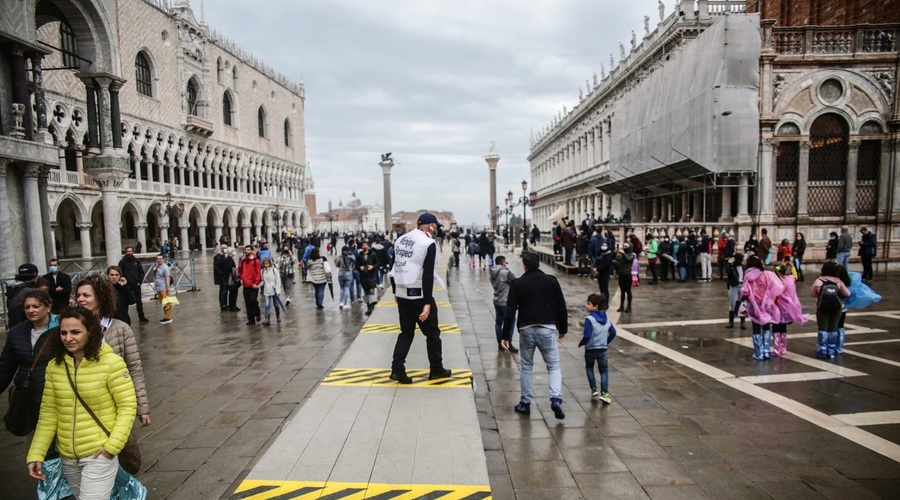 Neurje opustošilo dele Italije in Francije, več ljudi pogrešanih (foto: profimedia)