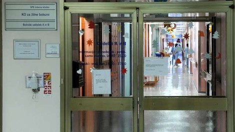 Zaradi več okužb na oddelku za žilne bolezni UKC Ljubljana ne bodo sprejemali novih bolnikov