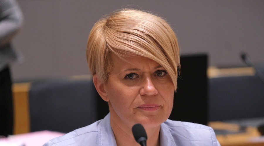 Pivčeva v pismu Erjavcu: Svojo nesposobnost skrivate za ideologijo in vašim tako imenovanim bojem proti fašizmu (foto: Profimedia)