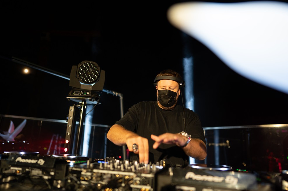 Premierno za Auroro je občinstvo razgrel DJ Umek (foto: Promocijsko gradivo)