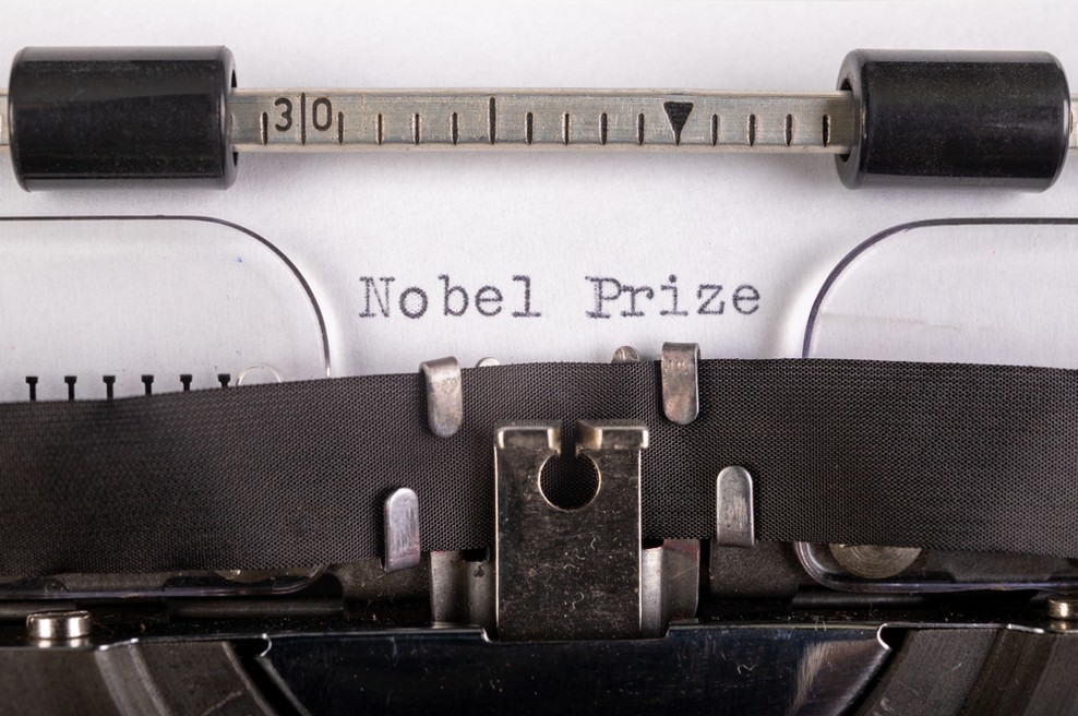 Nobelova nagrada za literaturo letos ameriški pesnici Louise Glück (foto: Shutterstock)