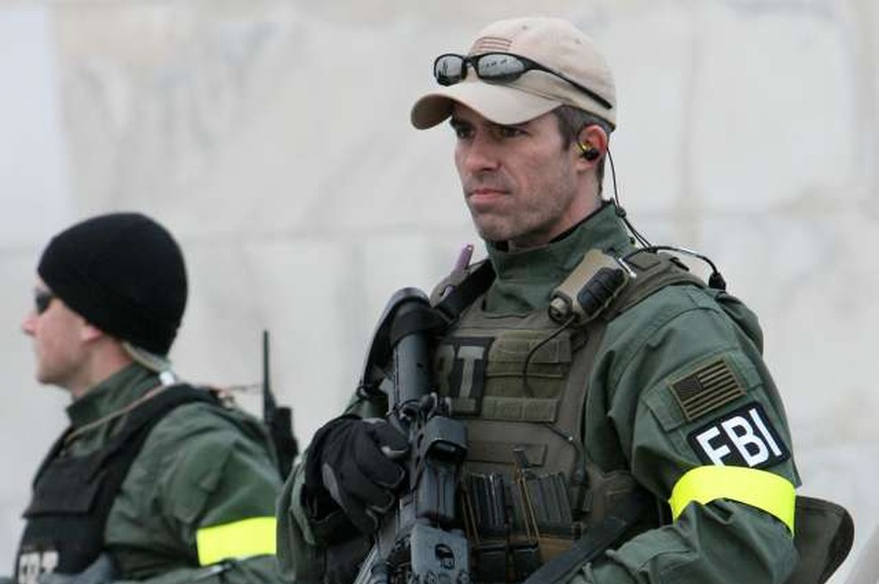 FBI aretiral 13 članov desne milice, ki so načrtovali ugrabitev demokratske guvernerke Michigana (foto: Xinhua/STA)