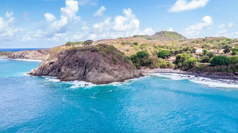 Brazilski otok sprejema le turiste, ki so preboleli covid-19