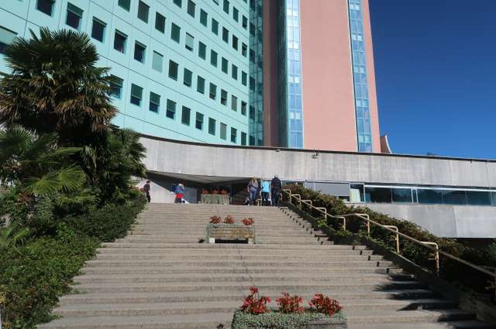 Koronavirus tudi v šempetrski bolnišnici (foto: Rosana Rijavec/STA)