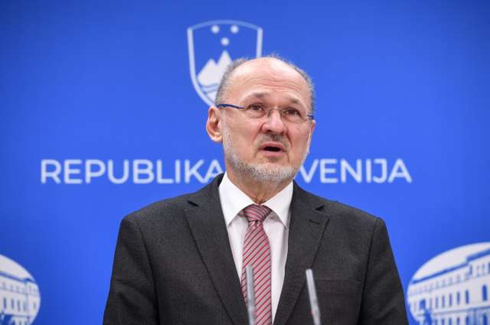 Kacin: Izpolnjeni pogoji za sprejemanje ukrepov iz tretjega svežnja (foto: Nebojša Tejić/STA)