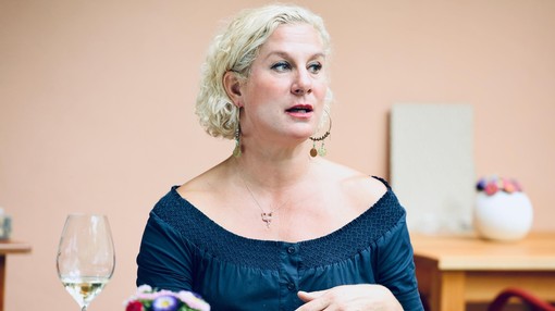 Sanjate o tem, da bi bili priznani kuharski mojster? Ana Roš Stojan ponuja priložnost, zaposlila bo nove sodelavce