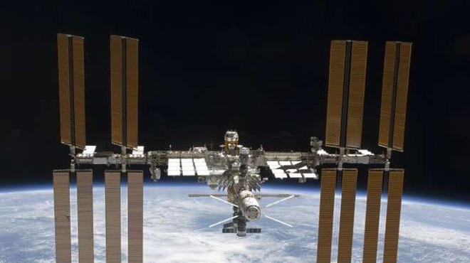 Proti Mednarodni vesoljski postaji poletela ruska kapsula s tremi člani posadke (foto: Tanjug/STA)