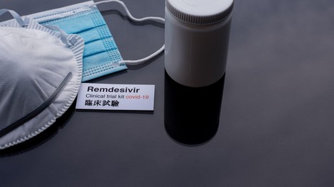 Remdesivir ni učinkovit pri zdravljenju covida, opozarja WHO, pri Gilead se ne strinjajo!