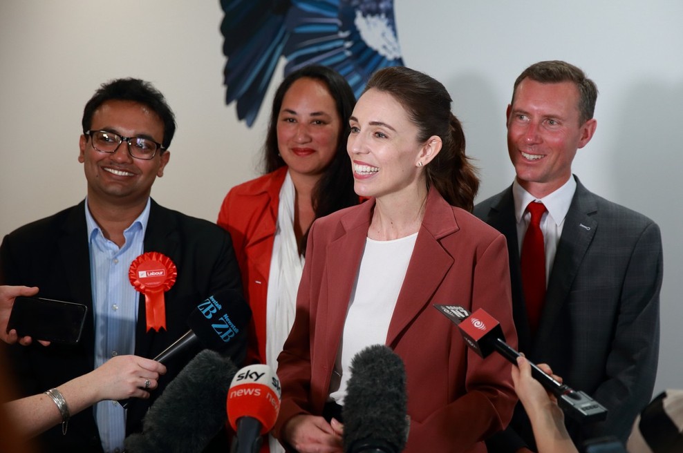 Jacinda Ardern z Laburistčno stranko do absolutne večine v parlamentu (foto: profimedia)