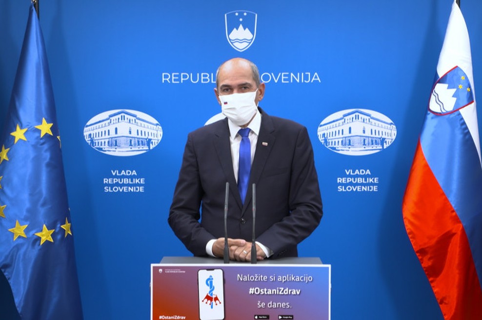 Janša: Ponavlja se spomladanski scenarij, vlada od sobote ustavlja večino dejavnosti v državi (foto: Vlada RS)