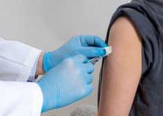 Testiranja cepiv proti covidu-19 brez odgovorov glede smrtnosti