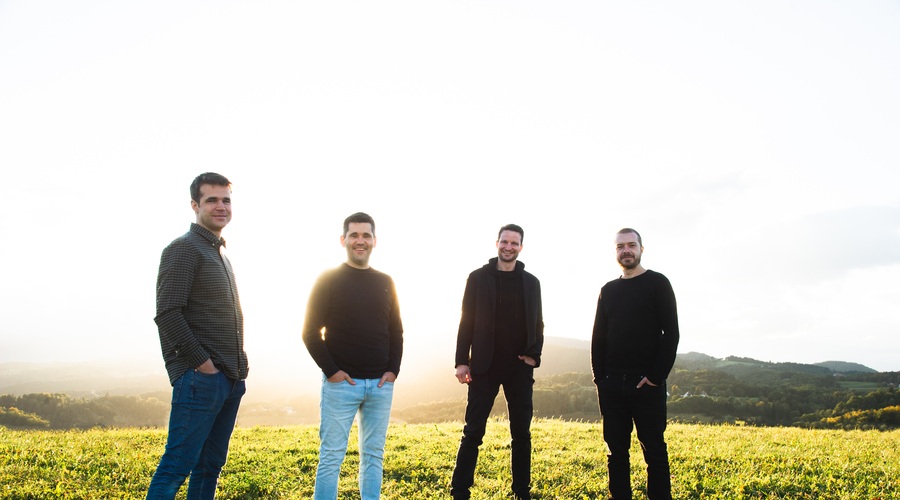 Glasbena skupina Leonart predstavlja svoj drugi album z naslovom Vrh sveta (foto: Leonart)