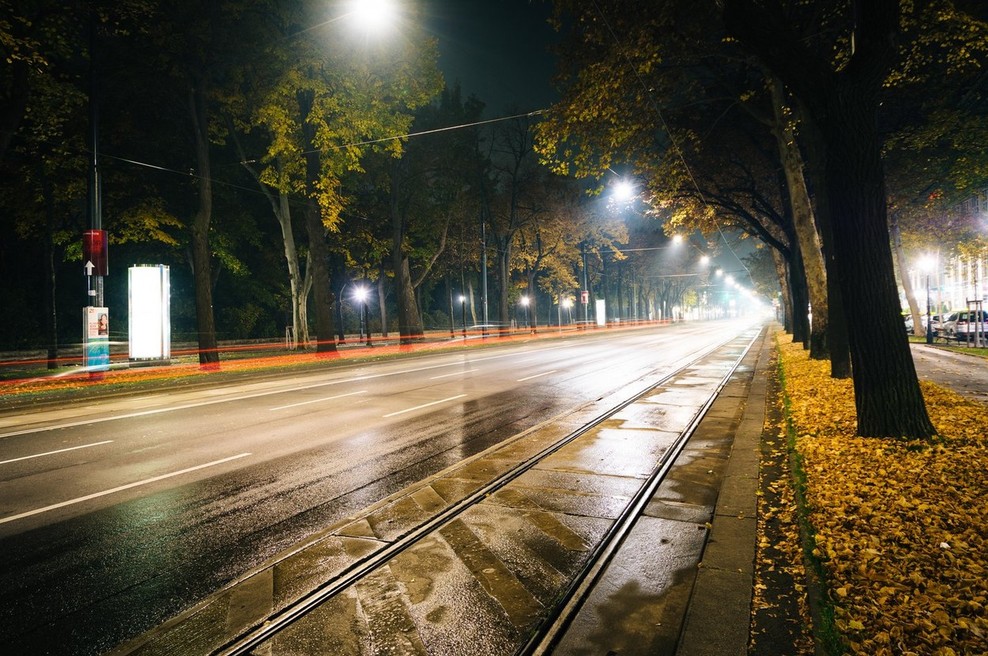V streljanju v središču Dunaja mrtvi in več ranjenih; notranji minister: Šlo je za teroristični napad (foto: profimedia)