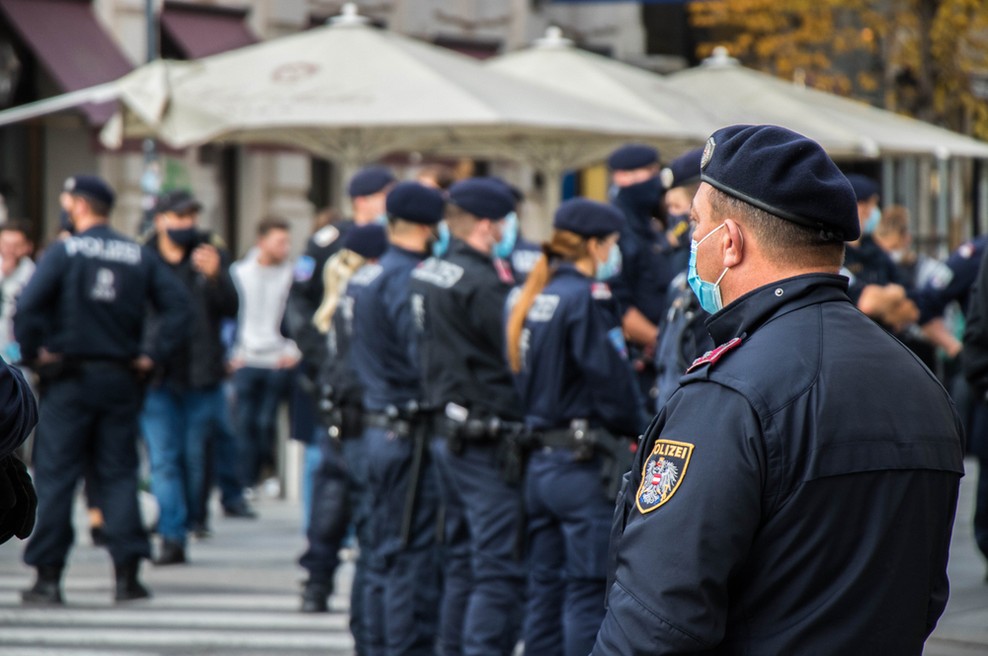 Napad na Dunaju izvedel 20-letnik z avstrijskim in makedonskim državljanstvom (foto: Shutterstock)
